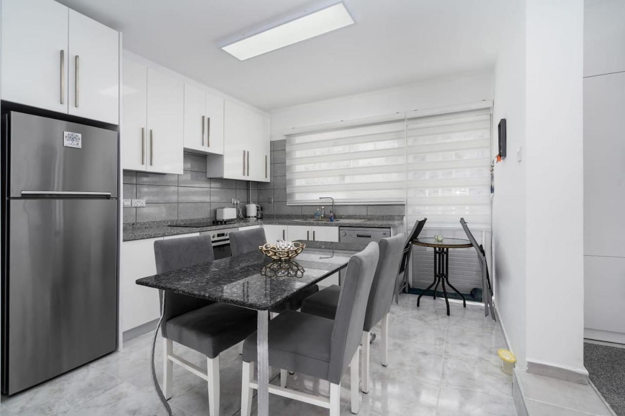 Villa Blue Kyrenia  Esterno foto