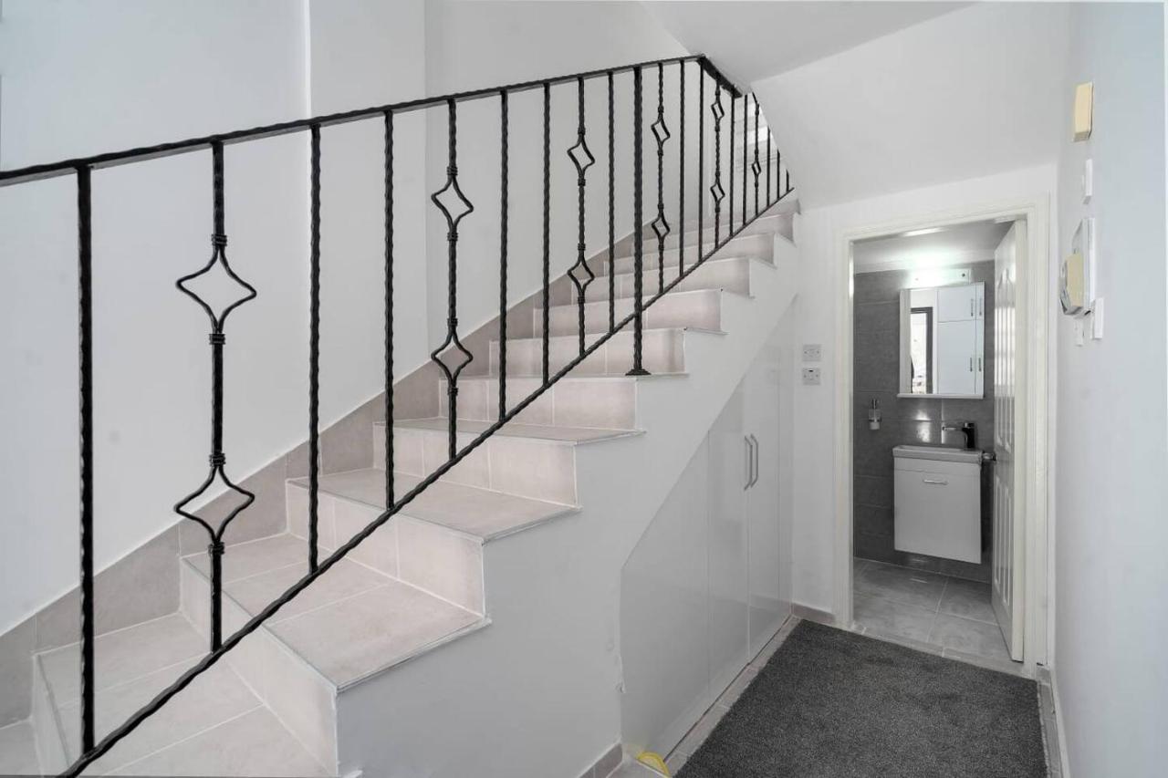 Villa Blue Kyrenia  Esterno foto