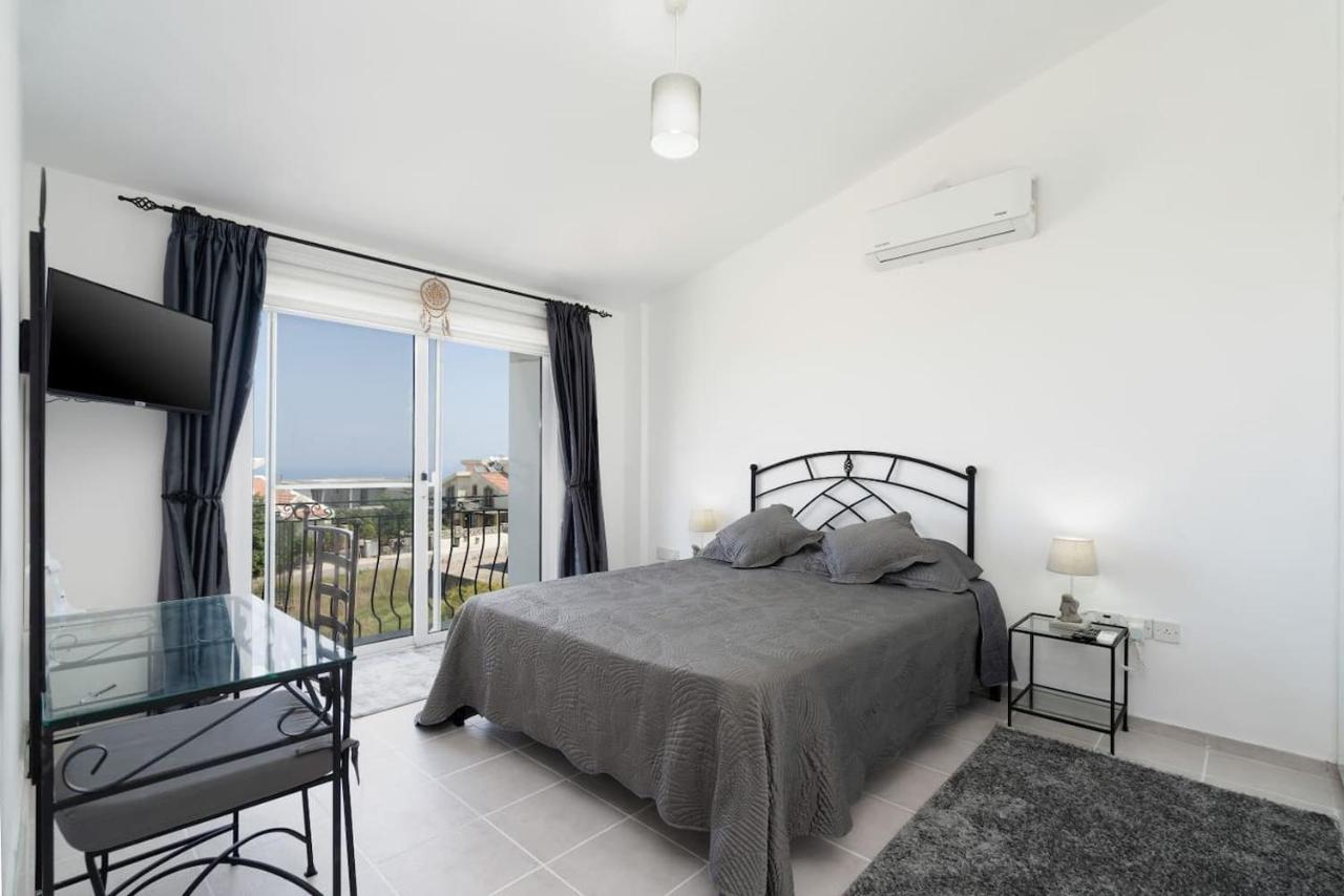 Villa Blue Kyrenia  Esterno foto